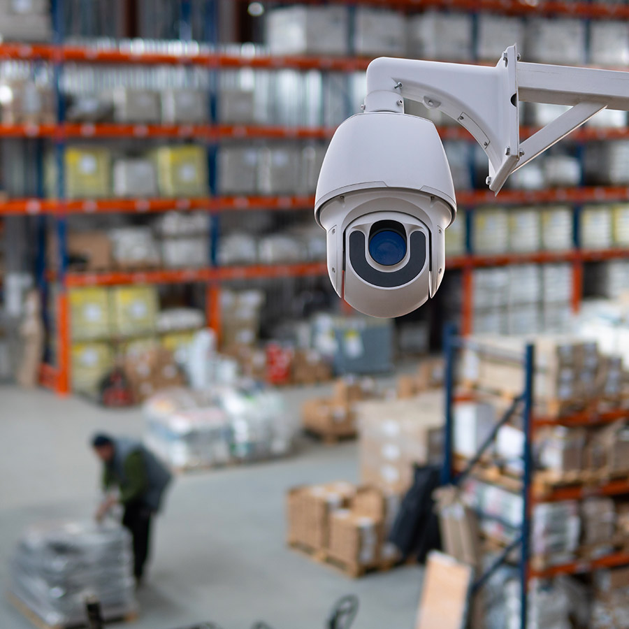 Commercial surveillance camera Laval Mirabel